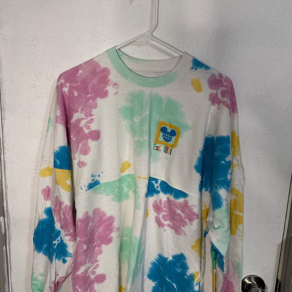 Walt Disney World 2022 Pastel Tie-Dye Art Splatter Spirit Jersey